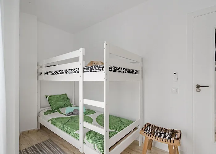 Tulum Airostel Penzion *